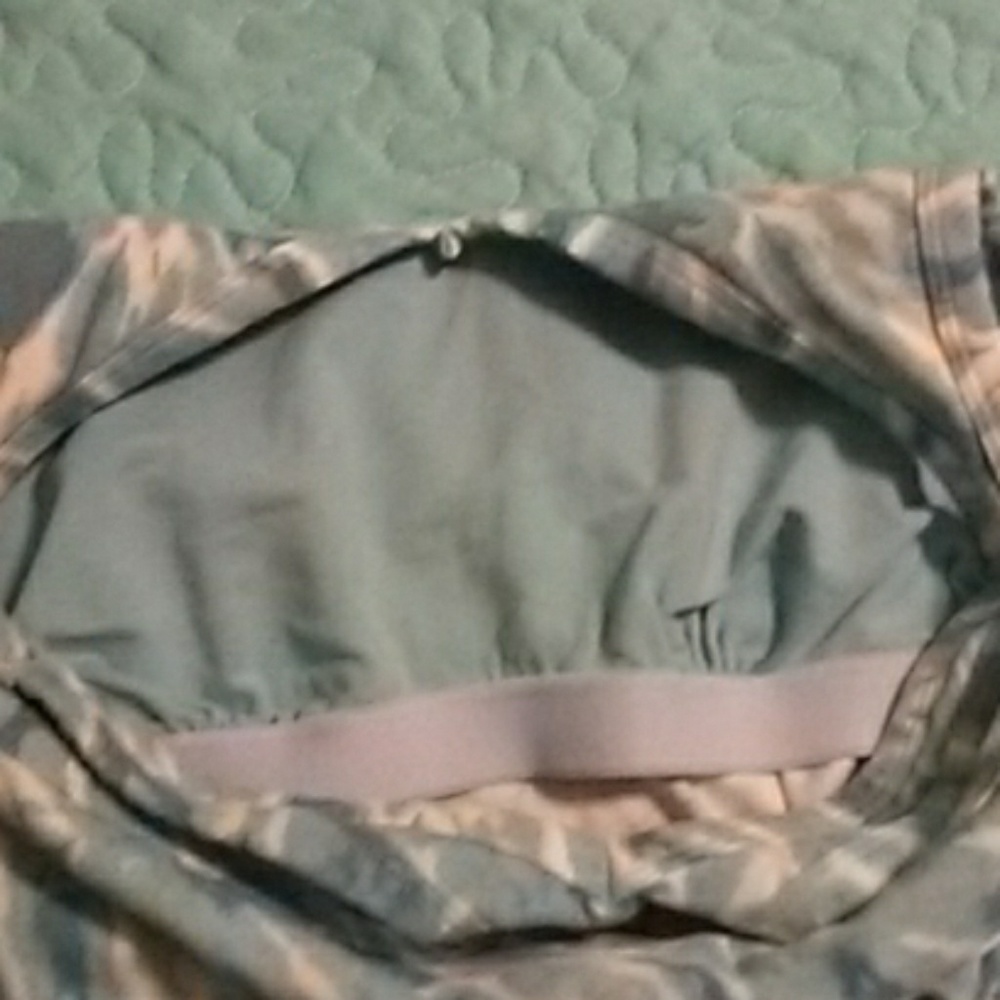Top - Picture 4 of 4